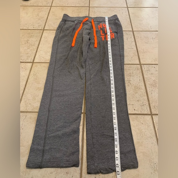 Hollister Gray Joggers with Orange Logo and Drawstring XL - Picture 8 of 8